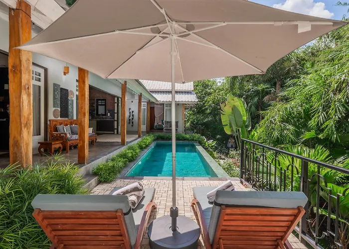 Ferienhaus Little Sanctuary - Pool - Cat - Heart Of *